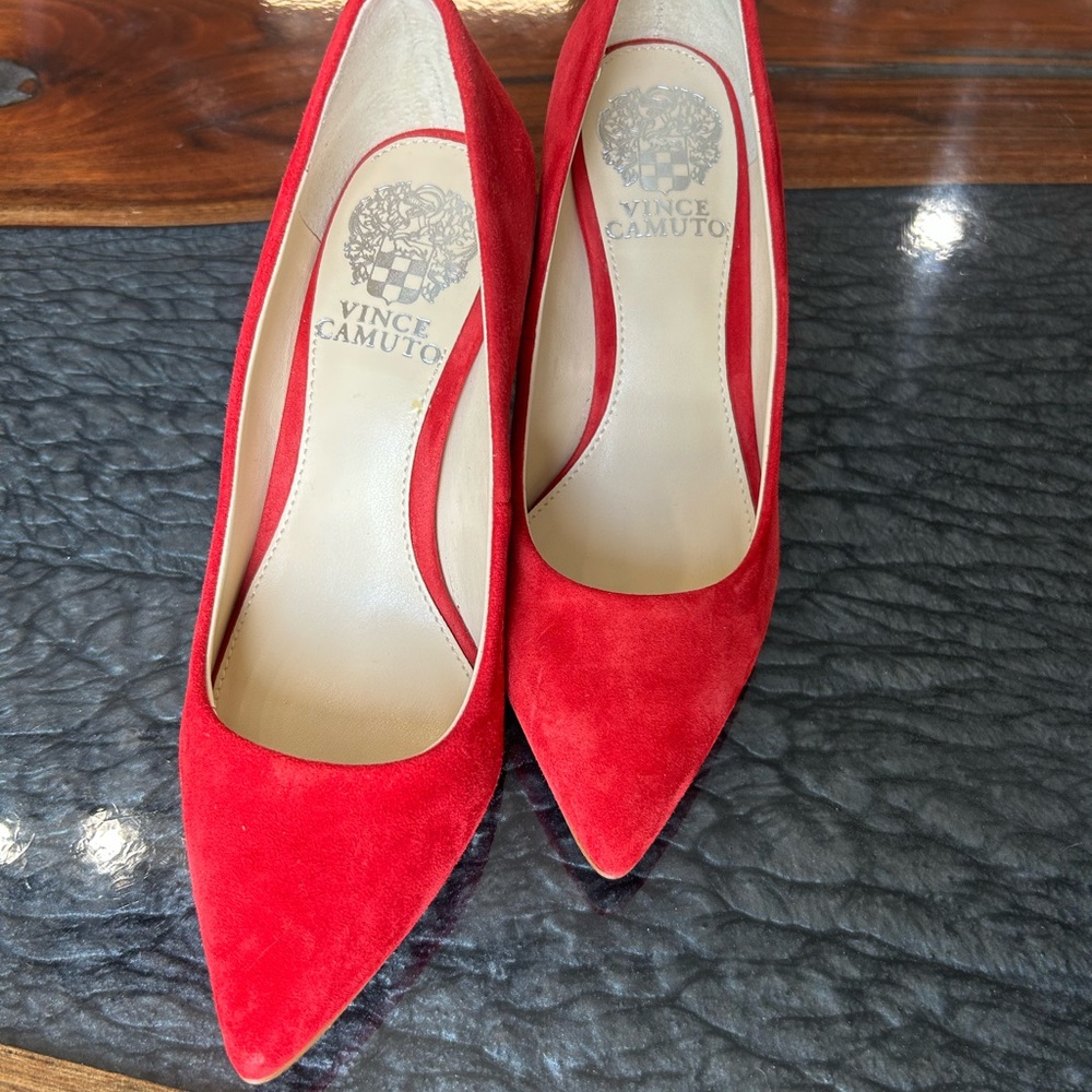 Vince Camuto, Size 6, Red heels